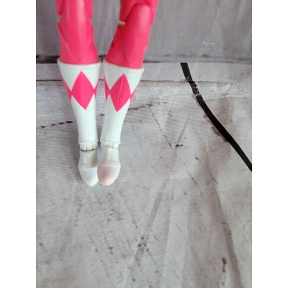 Mighty Morphin Power Rangers Legacy Collection 6.5 Inch Bandai Action Figure - Picture 5 of 8